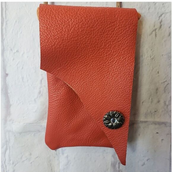 ARTISAN HANDMADE Boho Festival Crossbody Leather Bag - Picture 1 of 10